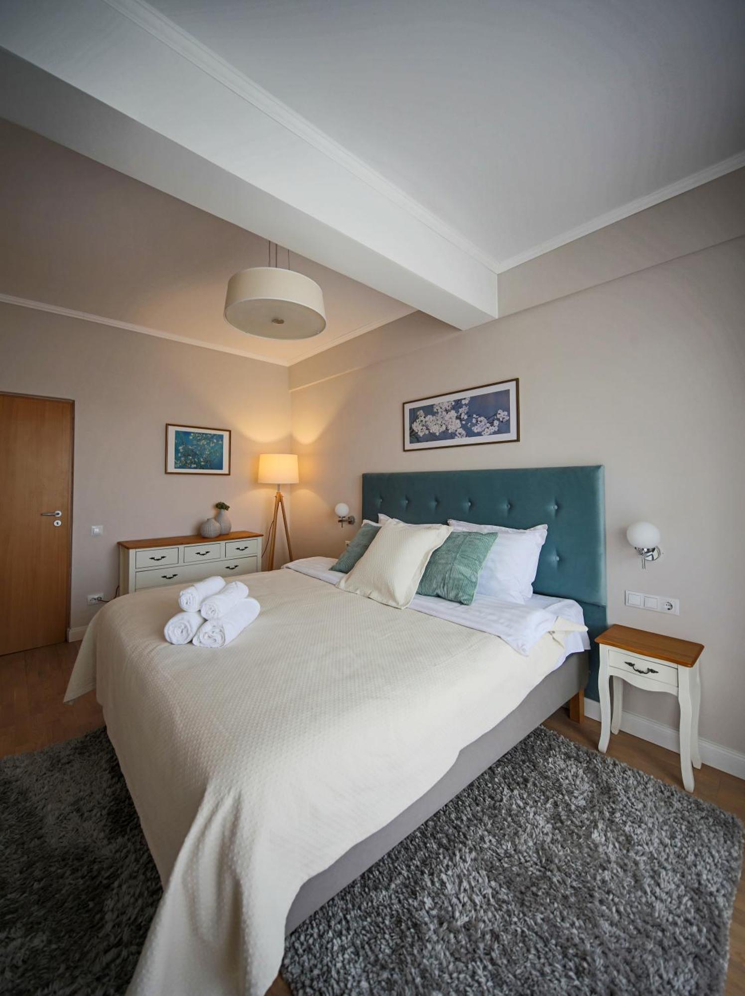 Stylish Condo - Parking And Balcony Cluj-Napoca Luaran gambar