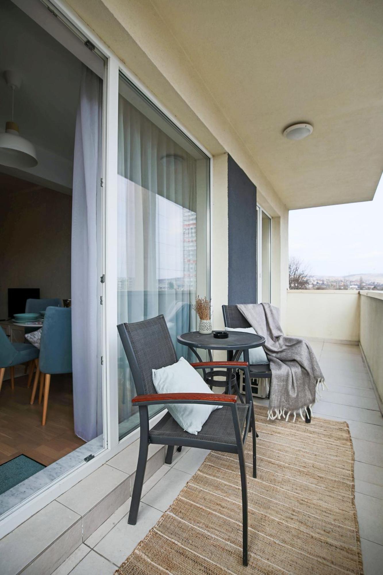 Stylish Condo - Parking And Balcony Cluj-Napoca Luaran gambar