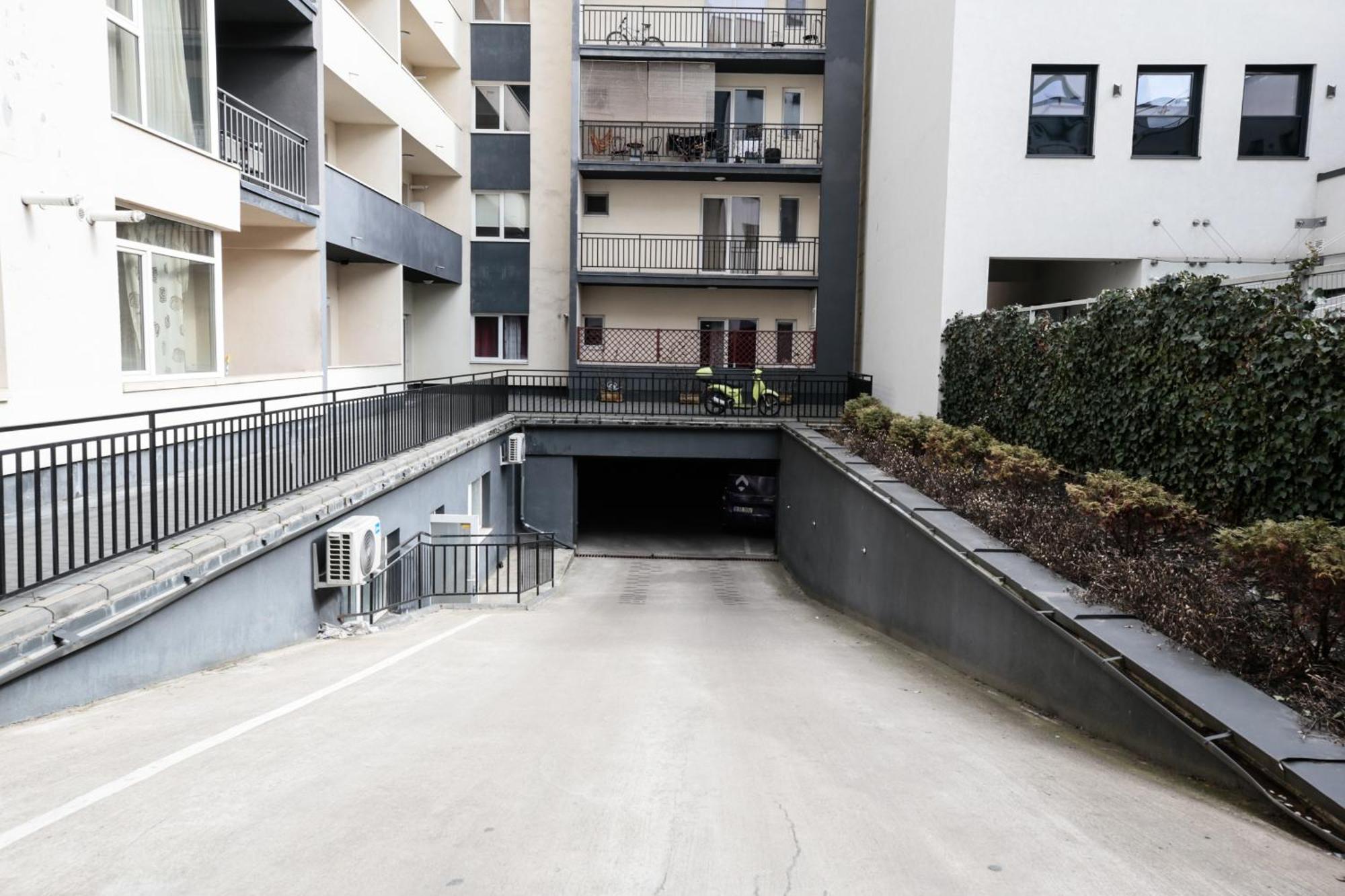 Stylish Condo - Parking And Balcony Cluj-Napoca Luaran gambar