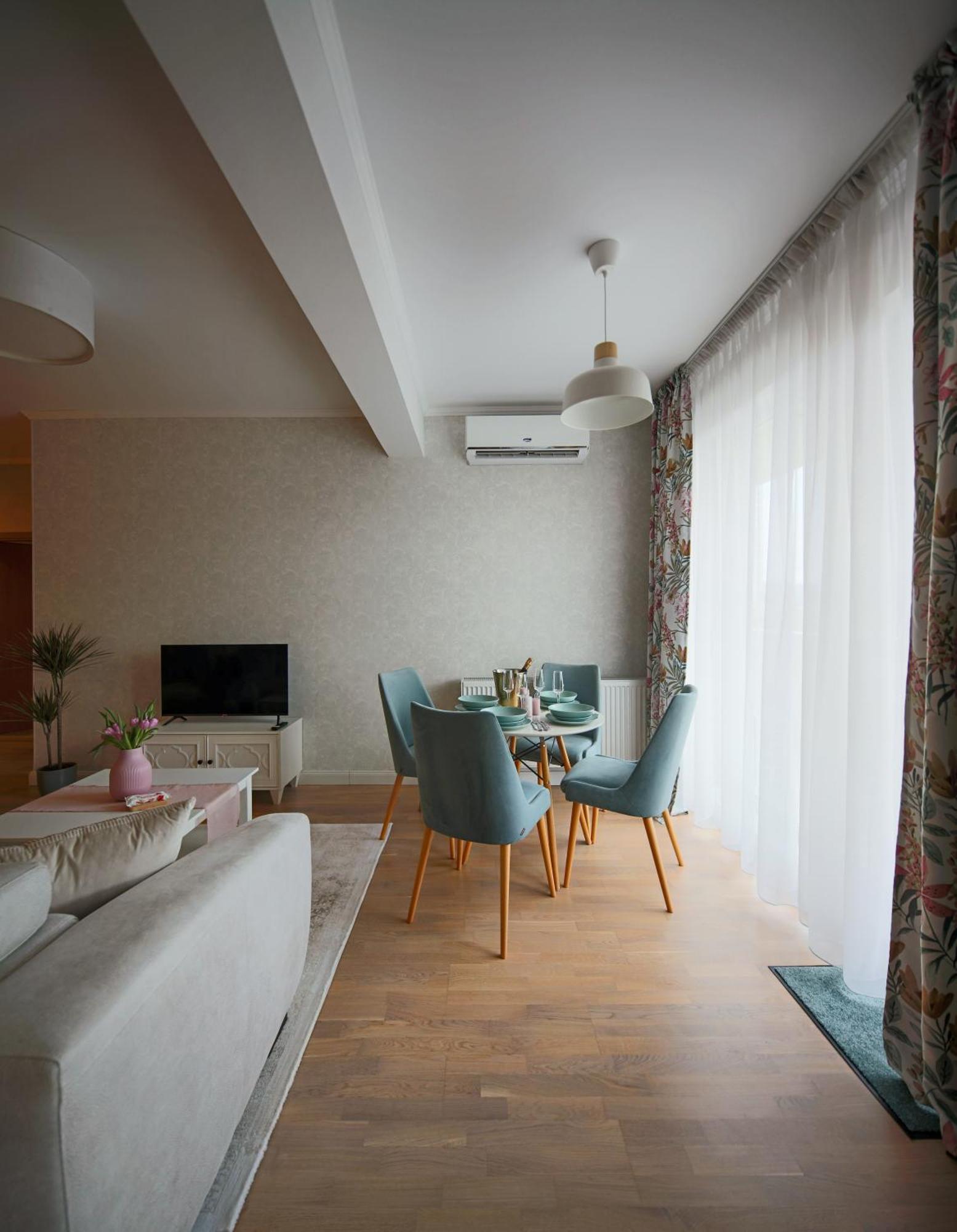 Stylish Condo - Parking And Balcony Cluj-Napoca Luaran gambar